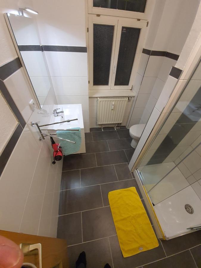 Zentrale 2 Zimmer Eg Wohnung Mit Balkon Leipzig Dış mekan fotoğraf